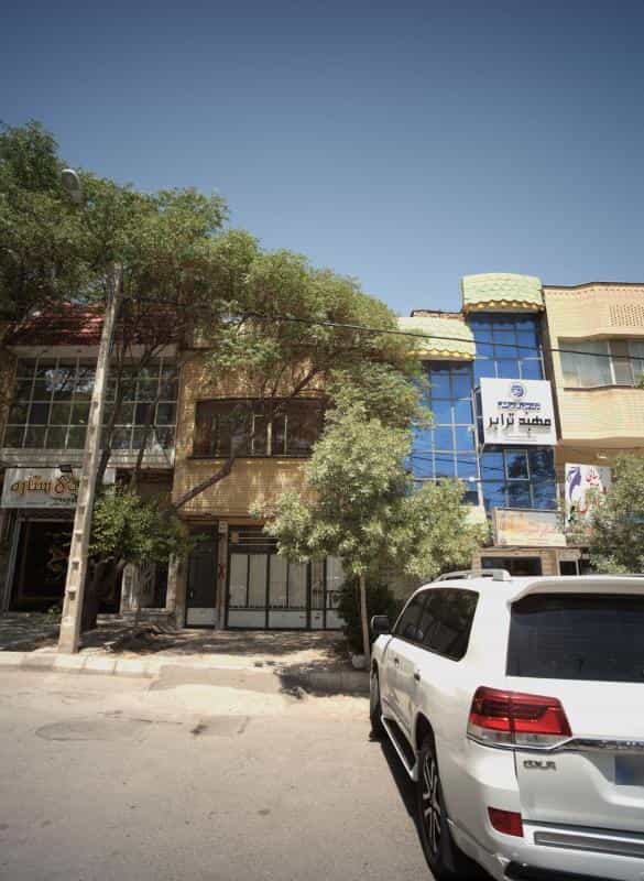 عکس زیبایی شادی در محله رضاشهر مشهد 