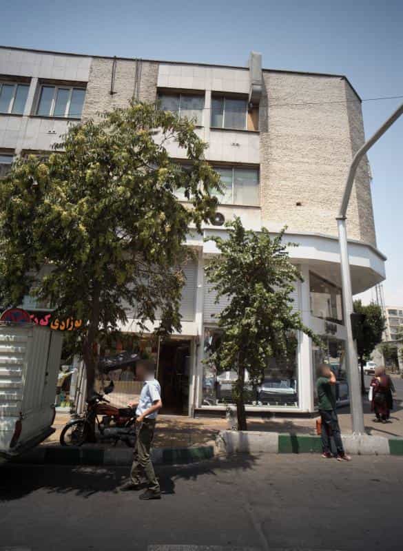 عکس فروشگاه پوشاک در خاقانی