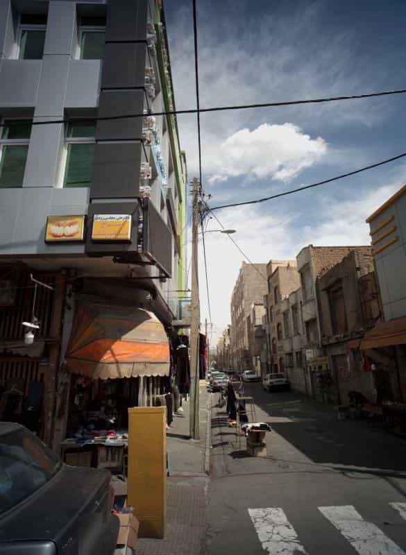 عکس فروشگاه پوشاک در خزانه