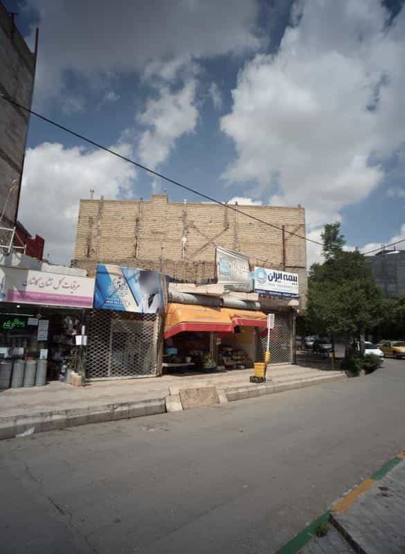 عکس پیرایش آرسس در محله حسین آباد مشهد 