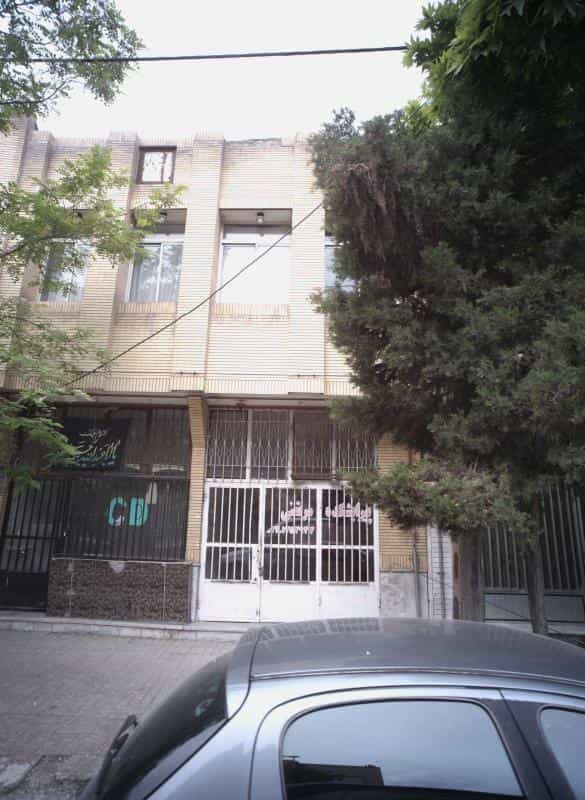 عکس پیرایشکده مرتضی در محله کوشش مشهد 