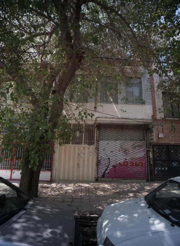 عکس آرایش و زیبایی صدف در محله طلاب مشهد 