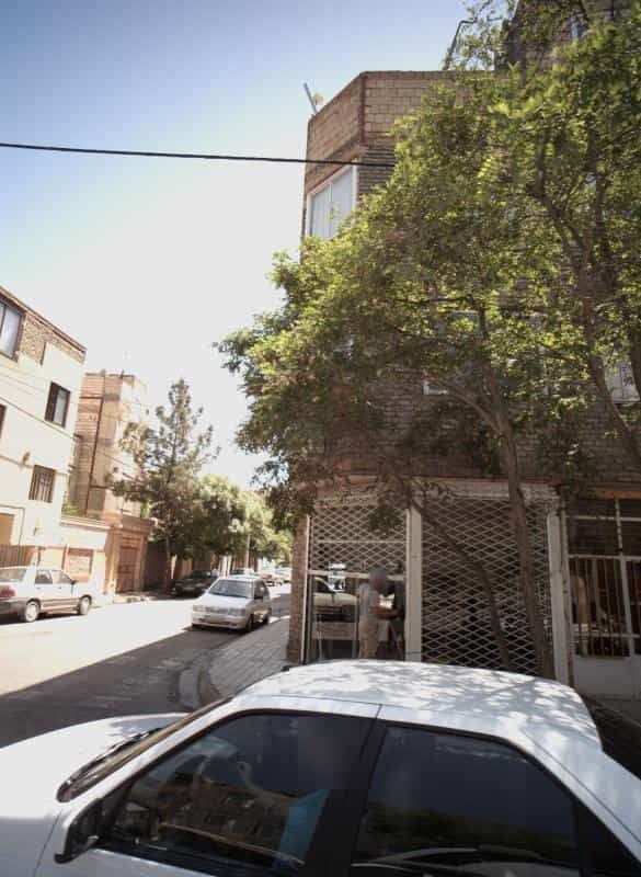 عکس آرایشگاه مردانه در محله هدایت مشهد 