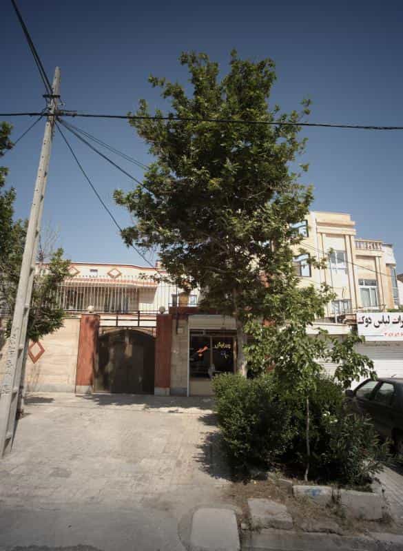 عکس پیرایش حمید در محله رضاشهر مشهد 