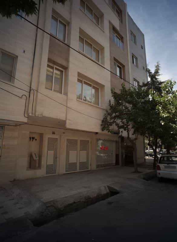 عکس سالن زیبایی آتریا در محله آزادشهر مشهد 
