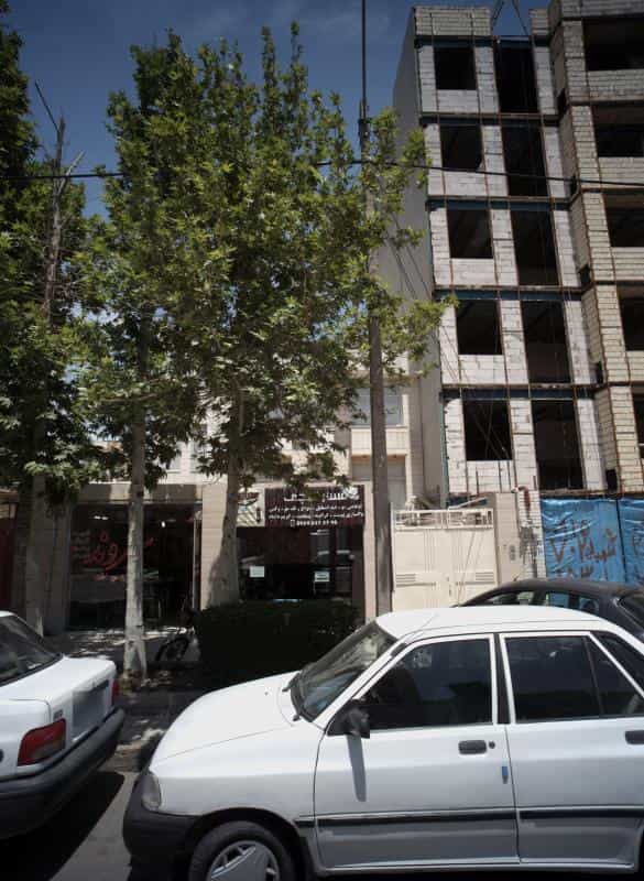 عکس پیرایش مردانه مستر قیچی در محله آزادشهر مشهد 