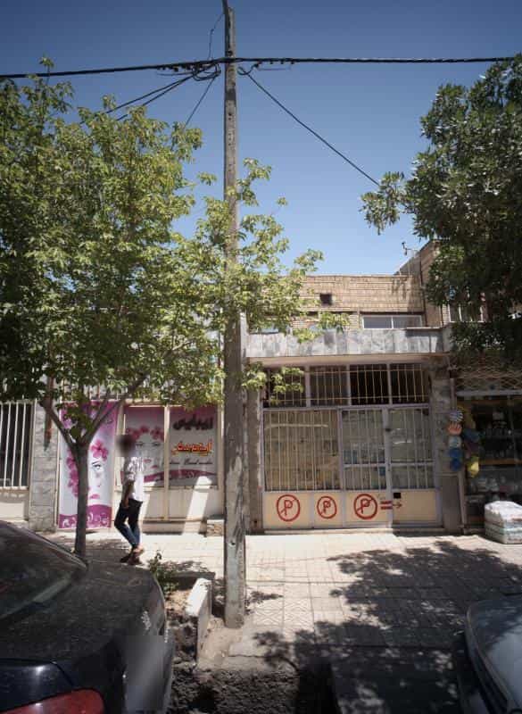 عکس زیبایی ایزدمهر در محله بلال مشهد 