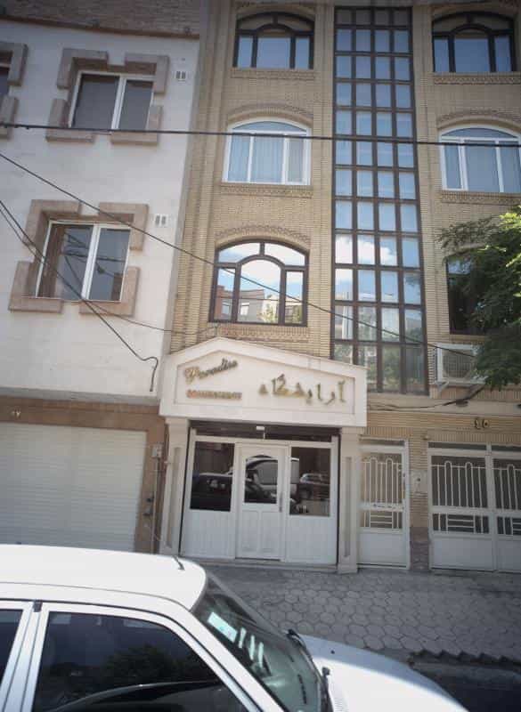 عکس آرایشگاه پارادایس در محله هنرستان مشهد 