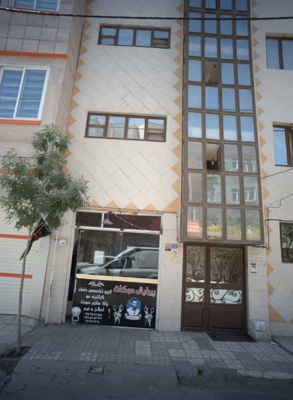 عکس پیرایش موکات در محله حضرت ابوطالب مشهد 