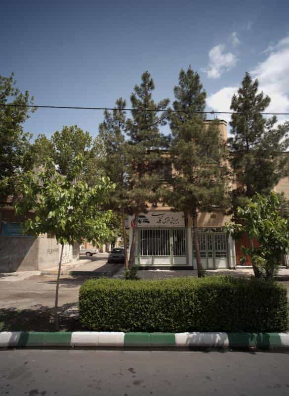 عکس پیرایش اتومبیل گاندی در شریف خراسان رضوی