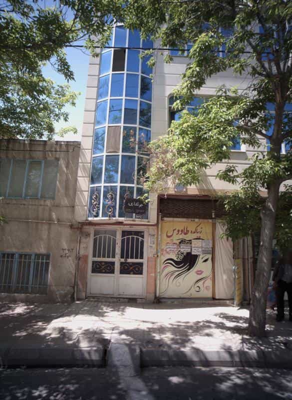 عکس زیباکده طاووس در ابوذر مشهد