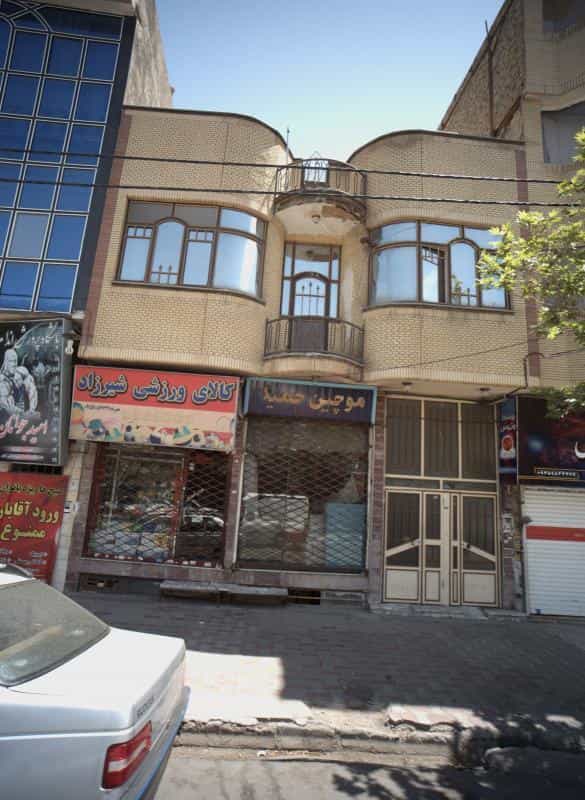 عکس آرایشگاه مردانه موچین حمید در هنرور مشهد