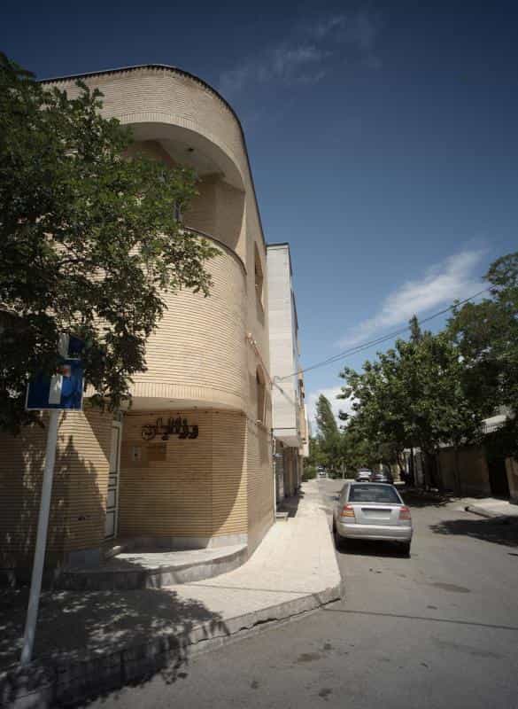 عکس سالن آرایش رزالیان در سرافرازان مشهد