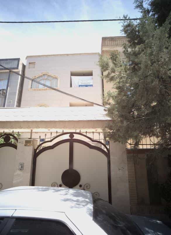 عکس دفتر وکالت علی اکبر پاوندی حجتی در چهارچشمه مشهد