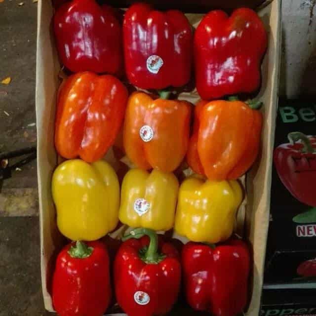 عکس میوه فروشی میرعظیمی در شریعتی جنوبی