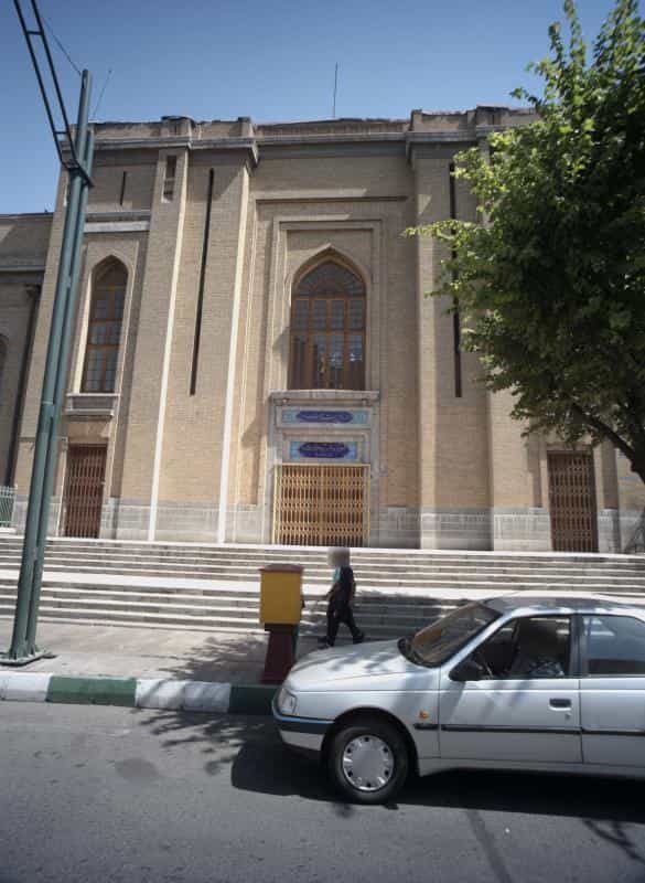 عکس اداره کل پست تهران در فردوسی