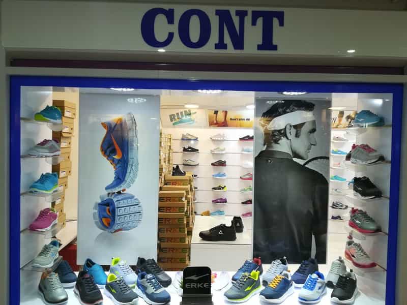 عکس فروشگاه برند کفش پیک در جلفا اصفهان