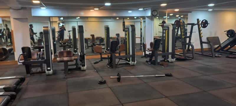 عکس باشگاه بدنسازی قدرتی در راهنمایی مشهد