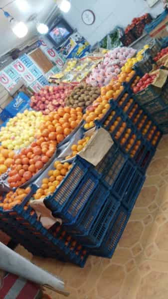 عکس سوپر میوه بهرامی در آینه خانه اصفهان