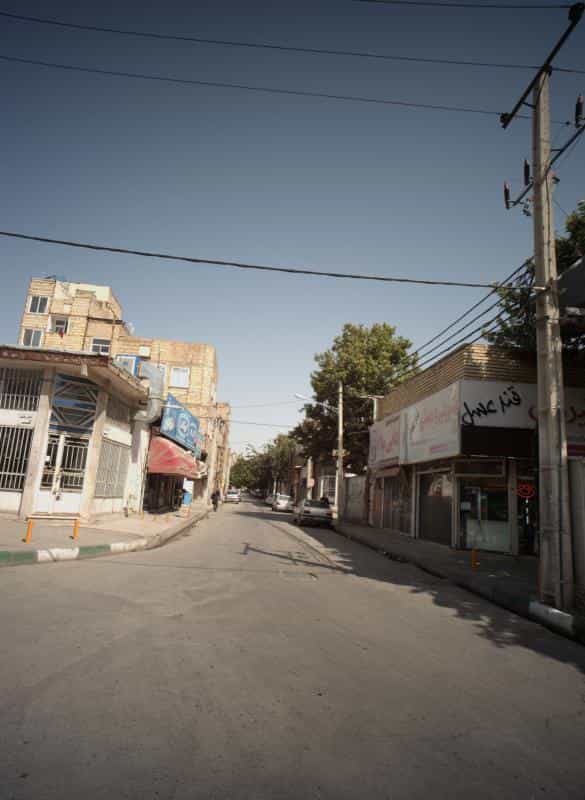 عکس شیرینی و بستنی قند عسل در طبرسی شمالی مشهد