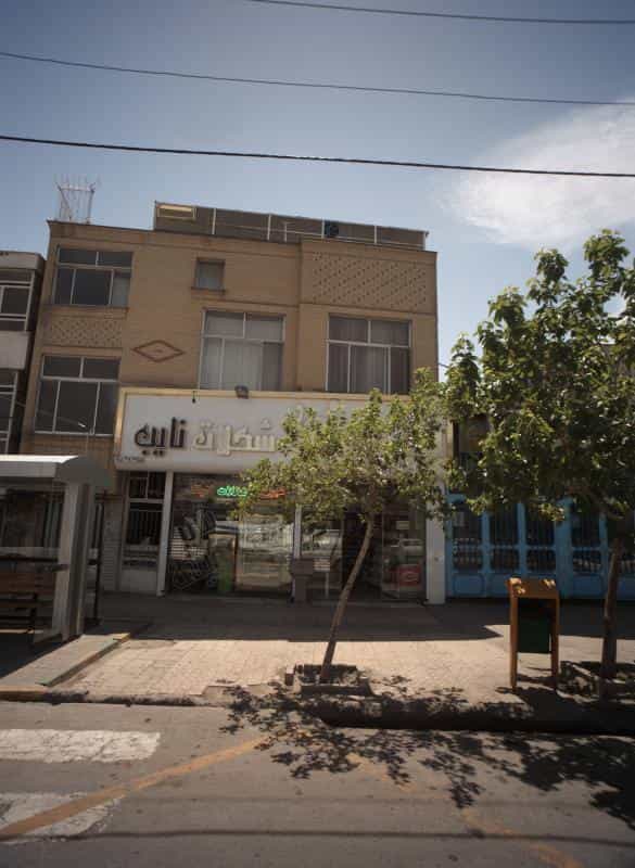 عکس شیرینی شکلات نایب در فاطمیه مشهد