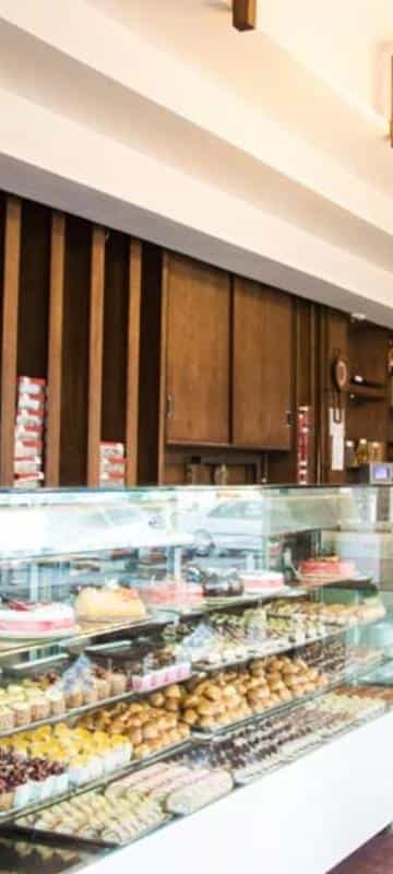 عکس شیرینی سرای فردوسی در سناباد مشهد