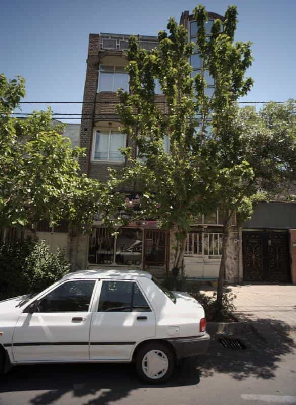 عکس قنادی خوشرو و پسران در گاز مشهد