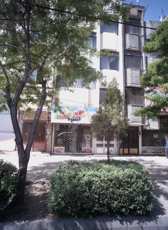 عکس آبمیوه فروشی در رضاییه مشهد