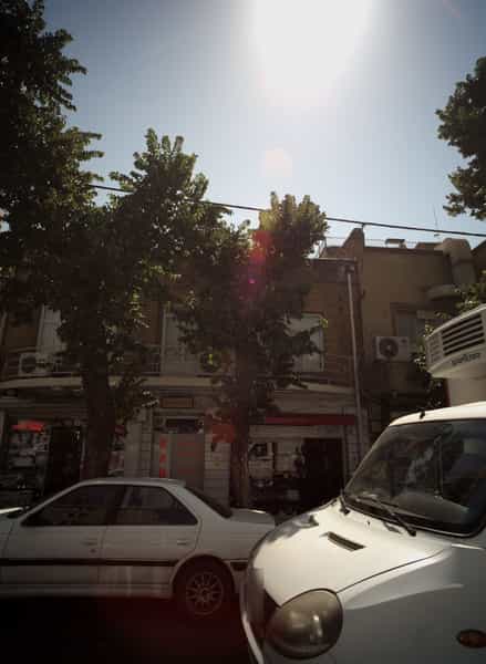 عکس فروشگاه موبایل و کامپیوتر و سیستم های امنیتی در اسکندری تهران