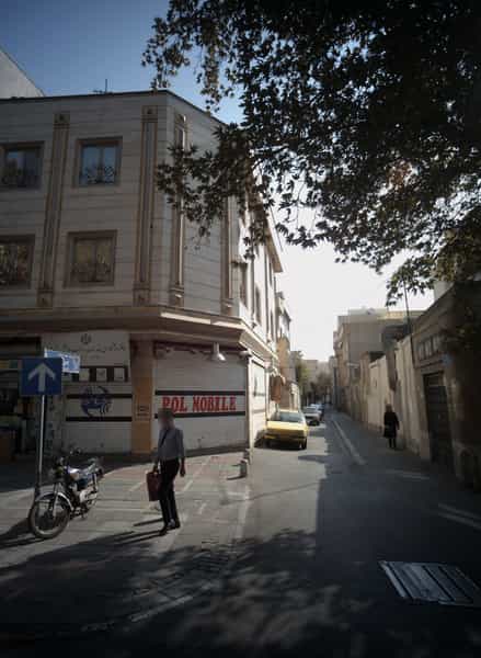 عکس موبایل پل در امیربهادر تهران