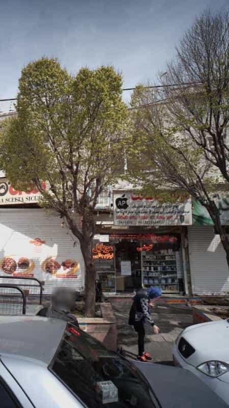 عکس موبایل پایتخت در دانشگاه علم و صنعت تهران