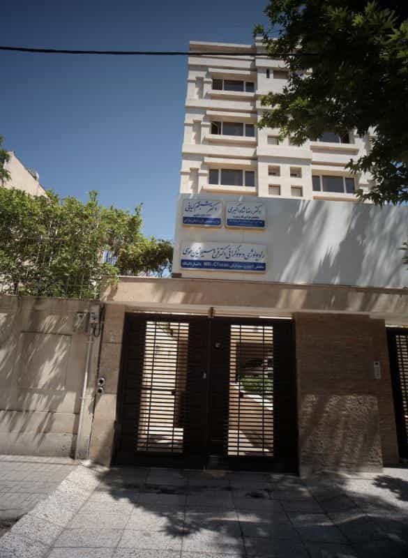 عکس مطب دکتر رضا شاه اکبری در سجاد شهر مشهد