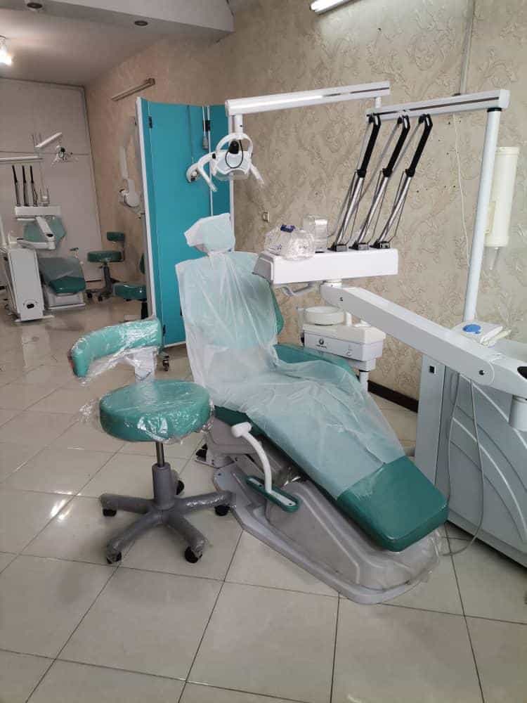 عکس مطب دندانپزشکی دکتر مناری در چهارچشمه مشهد