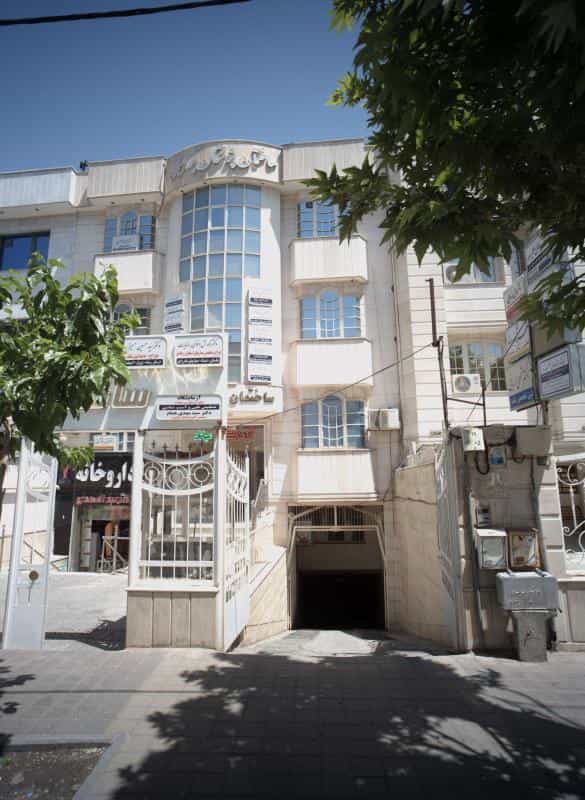عکس مطب دکتر کورش اخوان رضایت در احمدآباد مشهد