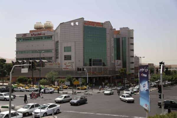 عکس مجتمع تجاری و اداری پارسیان در تهرانپارس غربی تهران