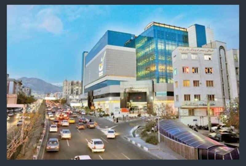 عکس مجتمع کوروش در باغ فیض تهران
