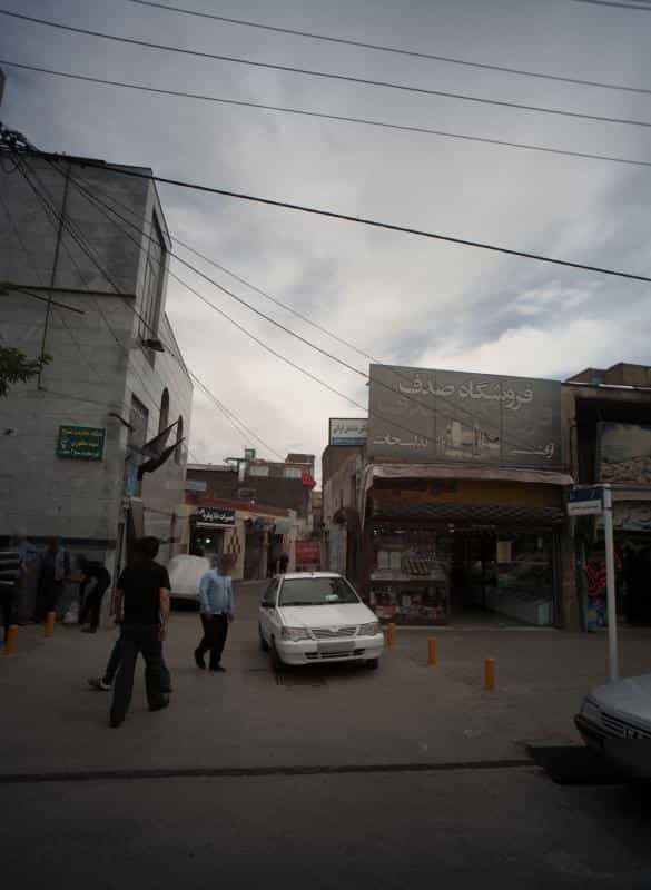 عکس دکتر رضا شاهی ایرانی در پورسینا مشهد