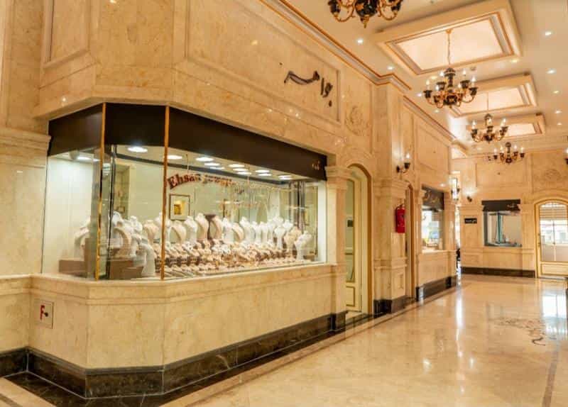 عکس بازار طلا و جواهر برلیان در گلستان تهران