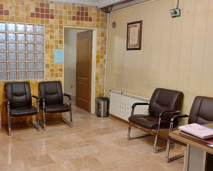 عکس مطب دکتر مهدی کریمی روانپزشک (شعبه ۲) در نصرت تهران