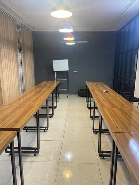 عکس آموزشگاه زبان کاپر در شیخ صدوق اصفهان