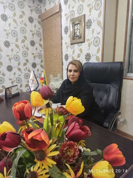 عکس مهناز داوری (روانشناس بالینی) در چرخاب اصفهان