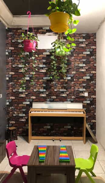 عکس آموزشگاه موسیقی دیاکو در تهرانسر مرکزی تهران