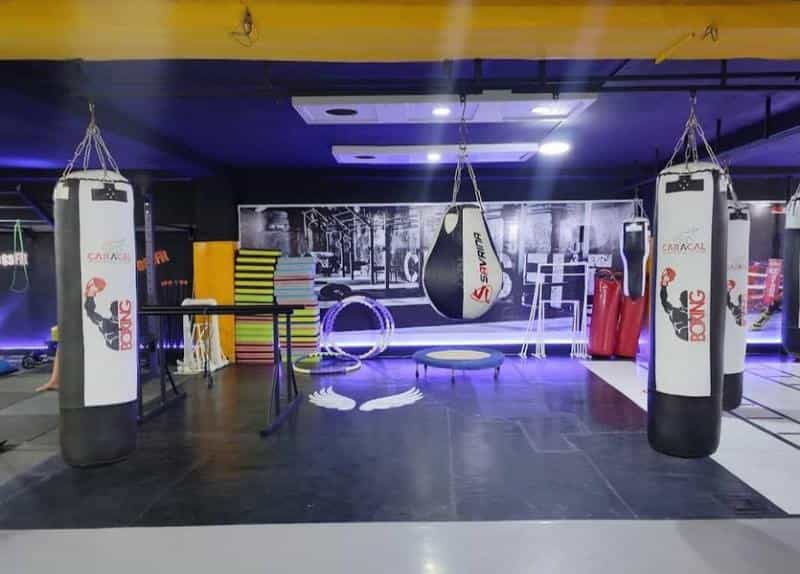 عکس آکادمی اکسیر قهرمانی در حسین آباد کرج