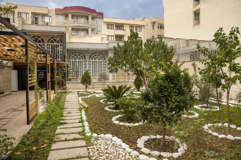 عکس یوگا شنتیا در جهان شهر کرج