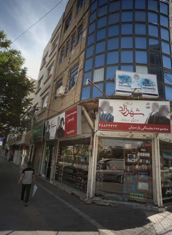 عکس دفتر وکالت ادریس فدایی در نیروی هوایی مشهد