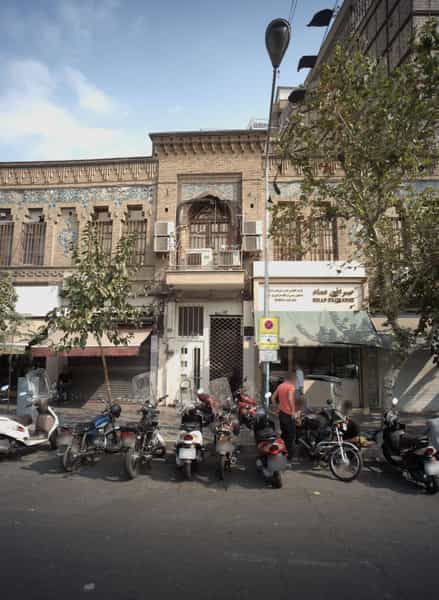 عکس صرافی عماد در فردوسی تهران