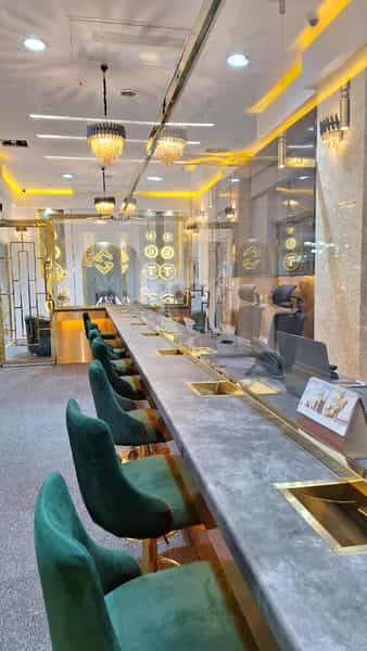 عکس خانه رمز ارز ایران در فردوسی تهران