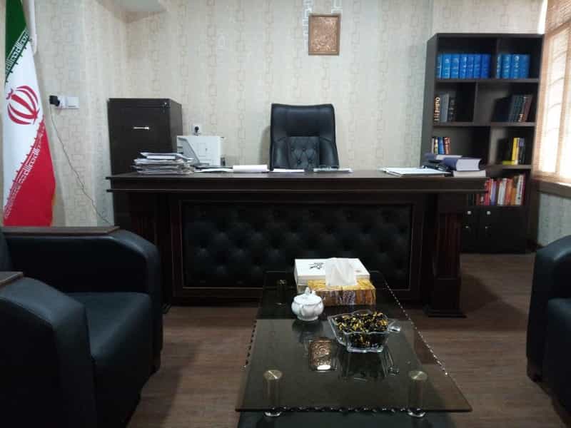 عکس دفتر وکالت داوود نیک نهال در جهان شهر کرج