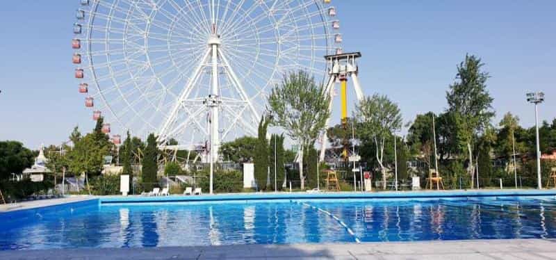 عکس استخر پارک ملت در آزادشهر مشهد