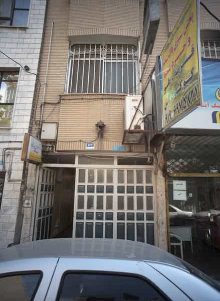 عکس دکتر سلمان بدرزاده در افسریه شمالی تهران